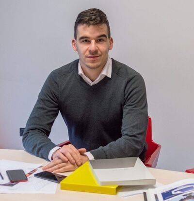 Nikola Parun